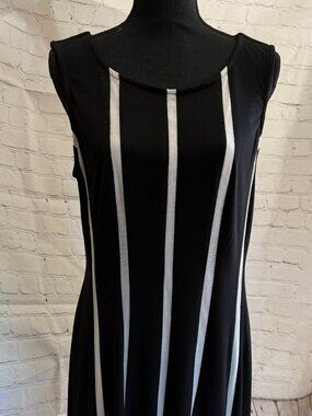 Connected Apparel Black & White Stripe A-Line Dress | Sleeveless | Work | Mod